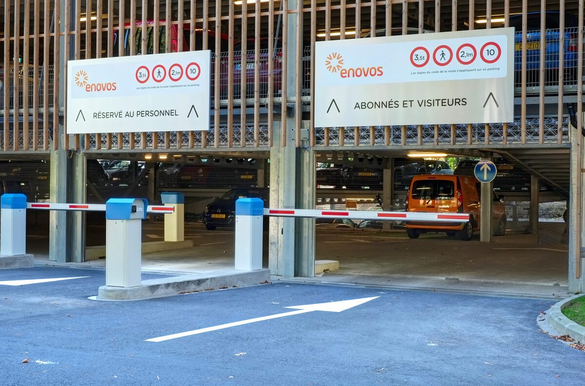 Lors de la conception de votre parking, la fonctionnalité et la rentabilité sont des priorités Lors de la conception de votre parking, la fonctionnalité et la rentabilité sont des priorités